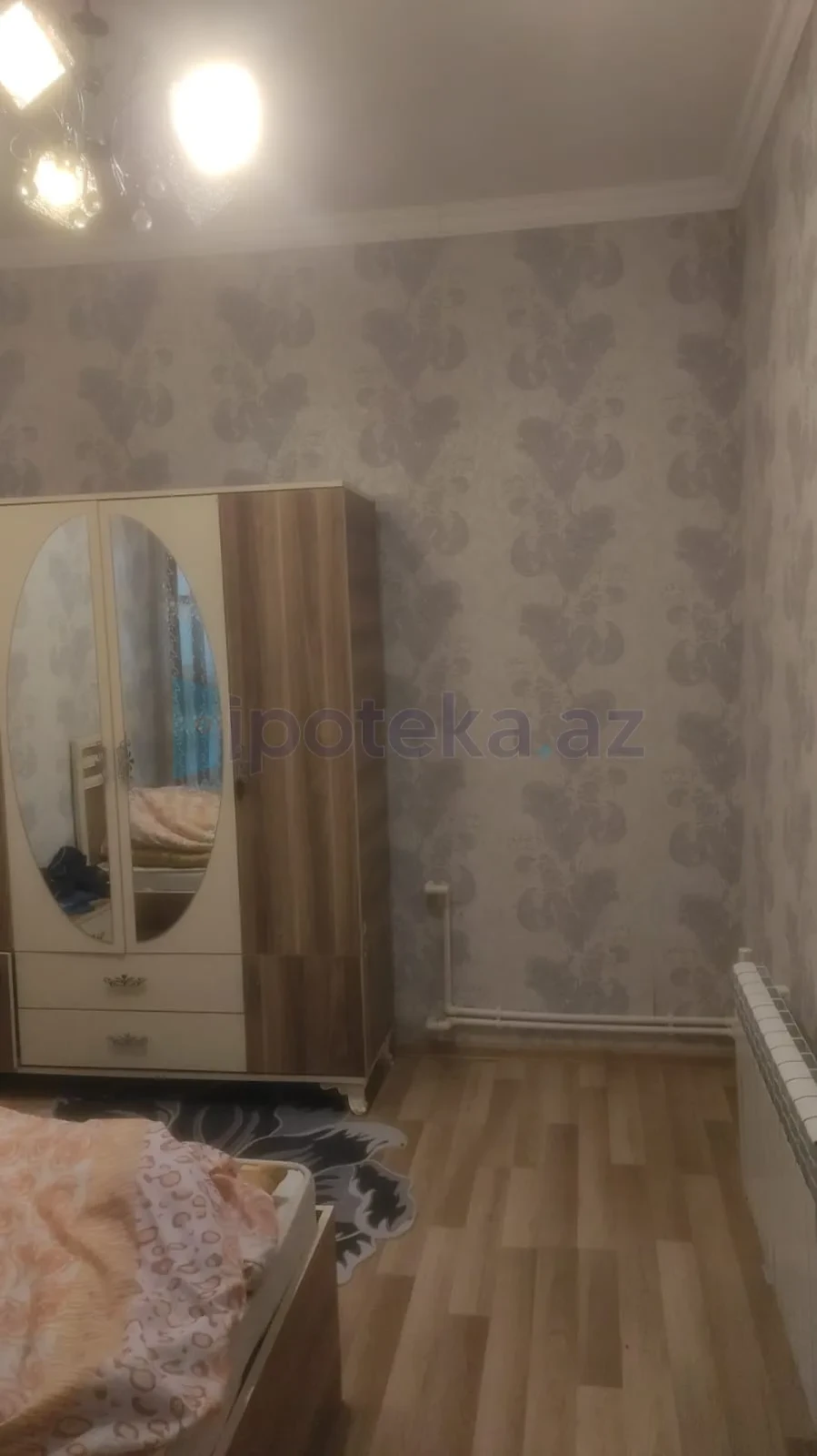 Satılır 4 otaqlı həyət evi 140 m²