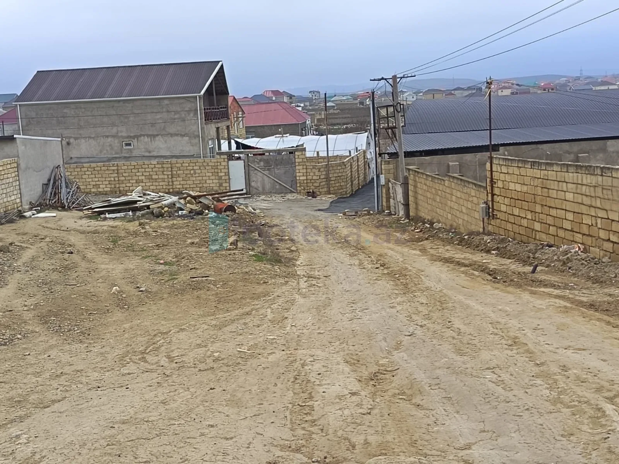 Satılır torpaq sahəsi