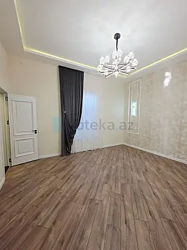Satılır 5 otaqlı mənzil 240 m²