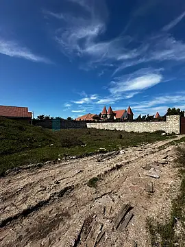 Satılır torpaq sahəsi 20 m²