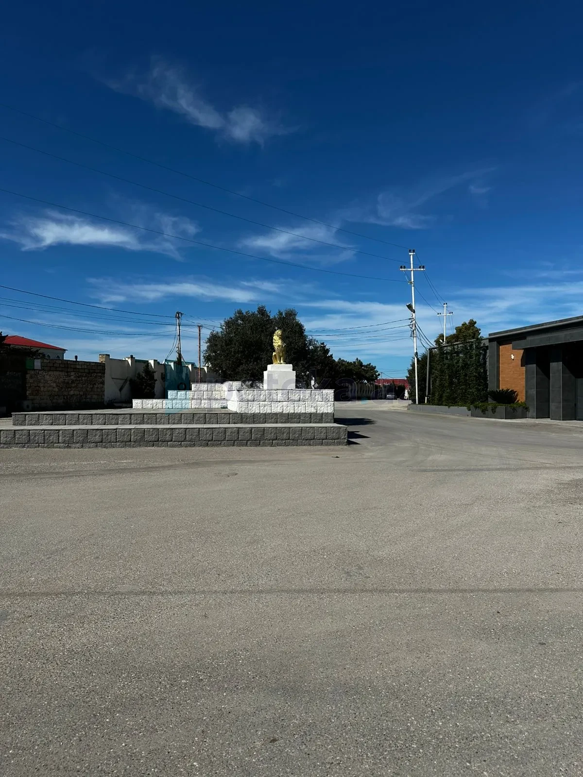 Satılır torpaq sahəsi 20 m²