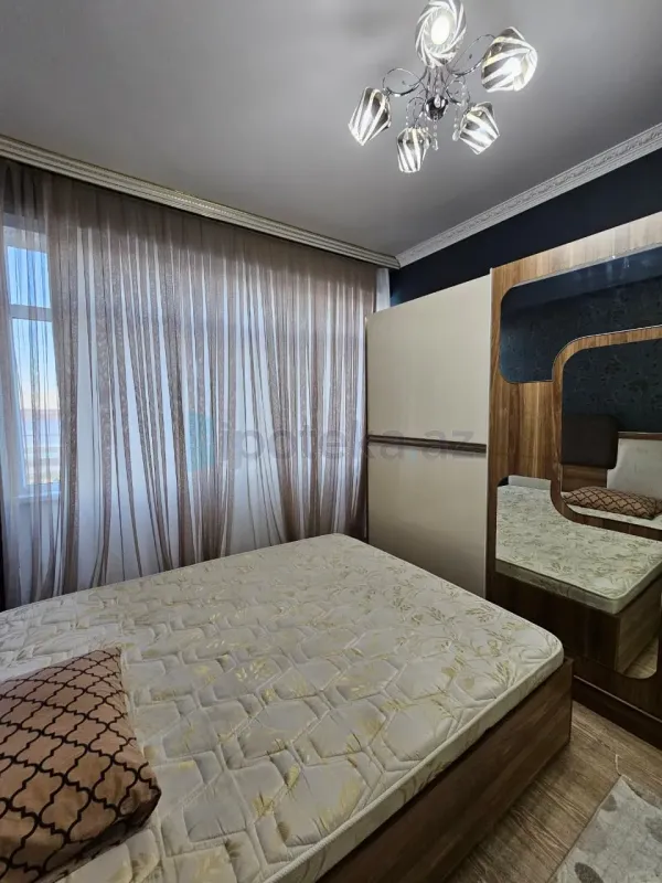 Satılır 2 otaqlı yeni tikili 500 m²