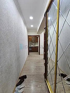 Satılır 2 otaqlı yeni tikili 500 m²