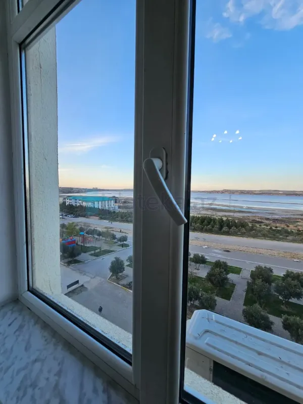 Satılır 2 otaqlı yeni tikili 500 m²