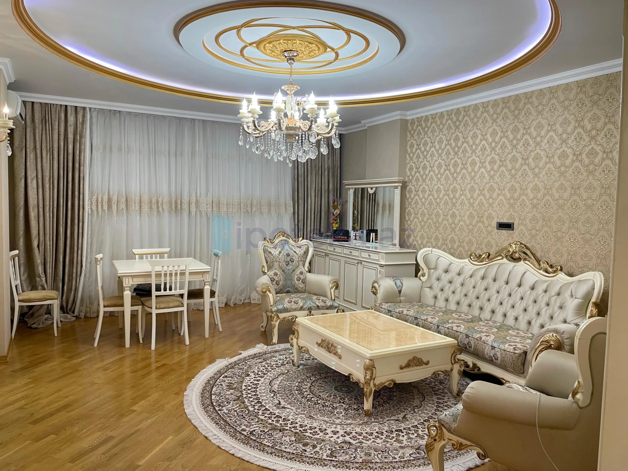 Satılır 3 otaqlı yeni tikili 105 m²