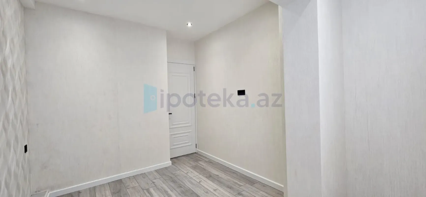 Satılır 3 otaqlı köhnə tikili 75 m²