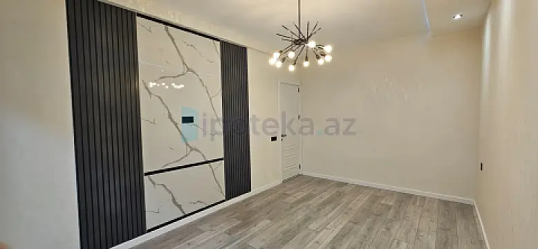 Satılır 3 otaqlı köhnə tikili 75 m²