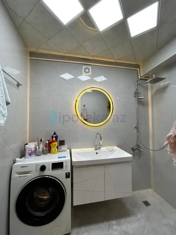 Satılır 3 otaqlı köhnə tikili 75 m²