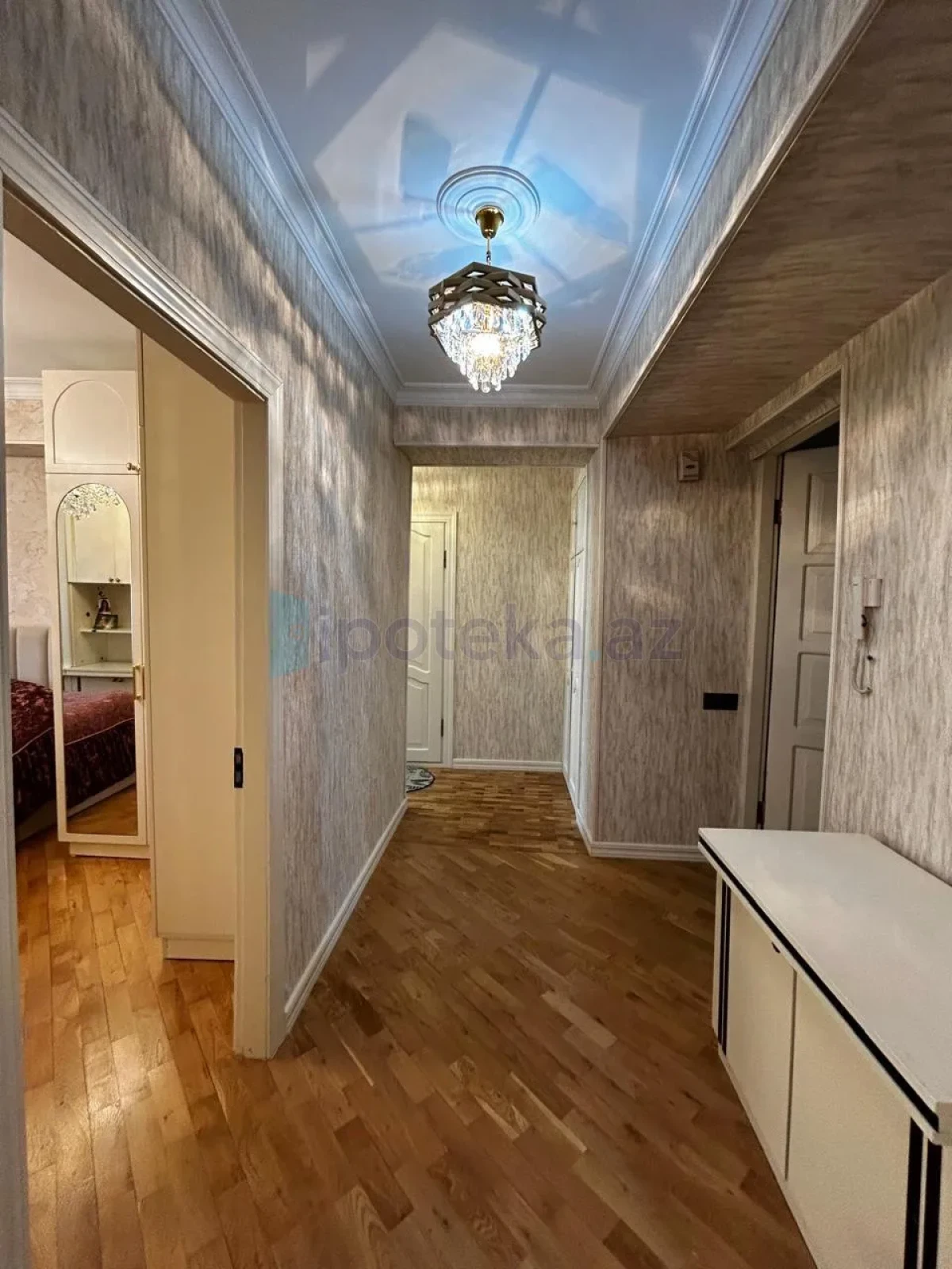 Satılır 3 otaqlı köhnə tikili 75 m²