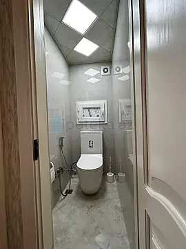 Satılır 3 otaqlı köhnə tikili 75 m²