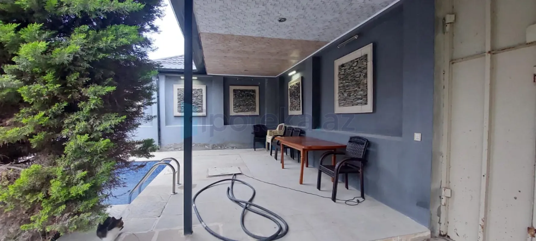 Satılır 4 otaqlı mənzil 200 m²