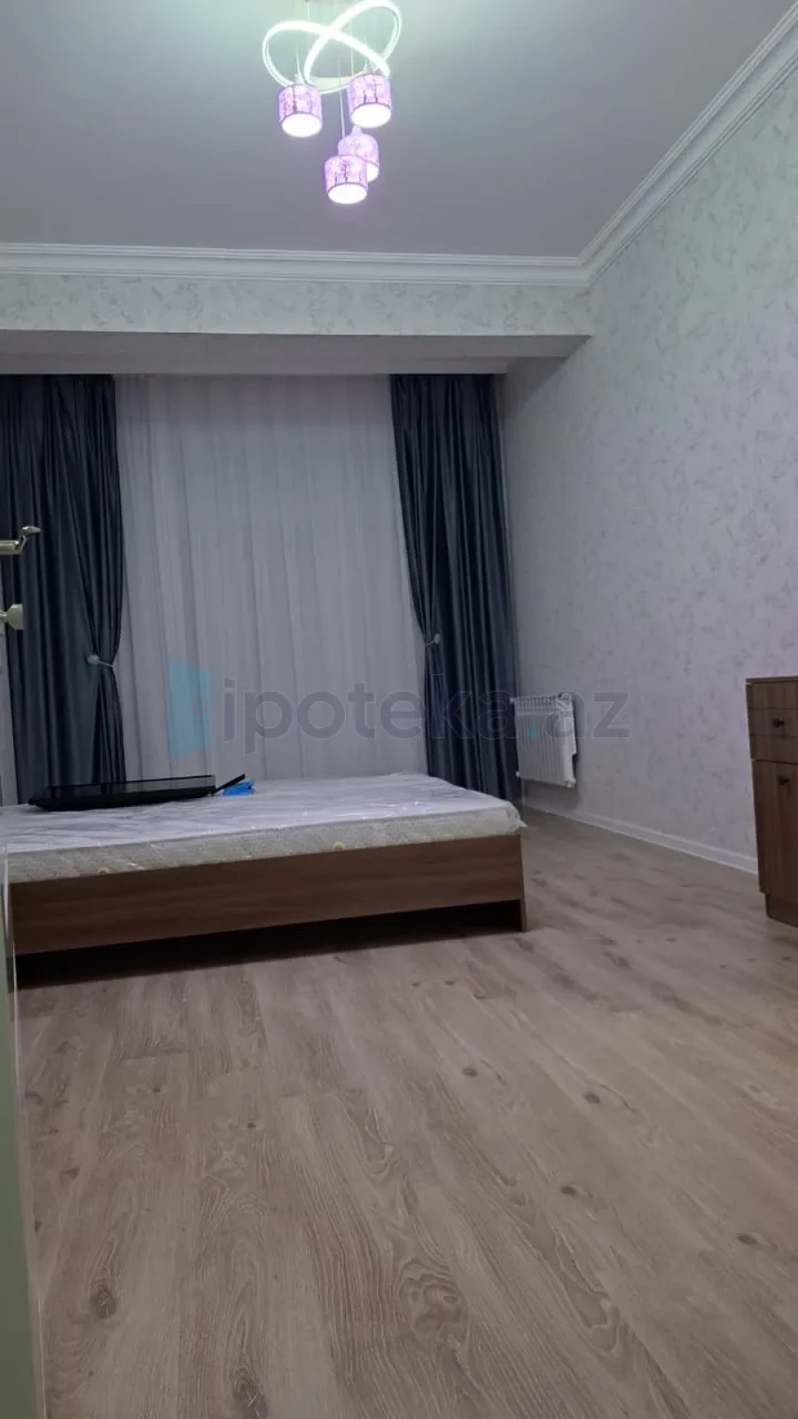 Satılır 3 otaqlı yeni tikili 90 m²