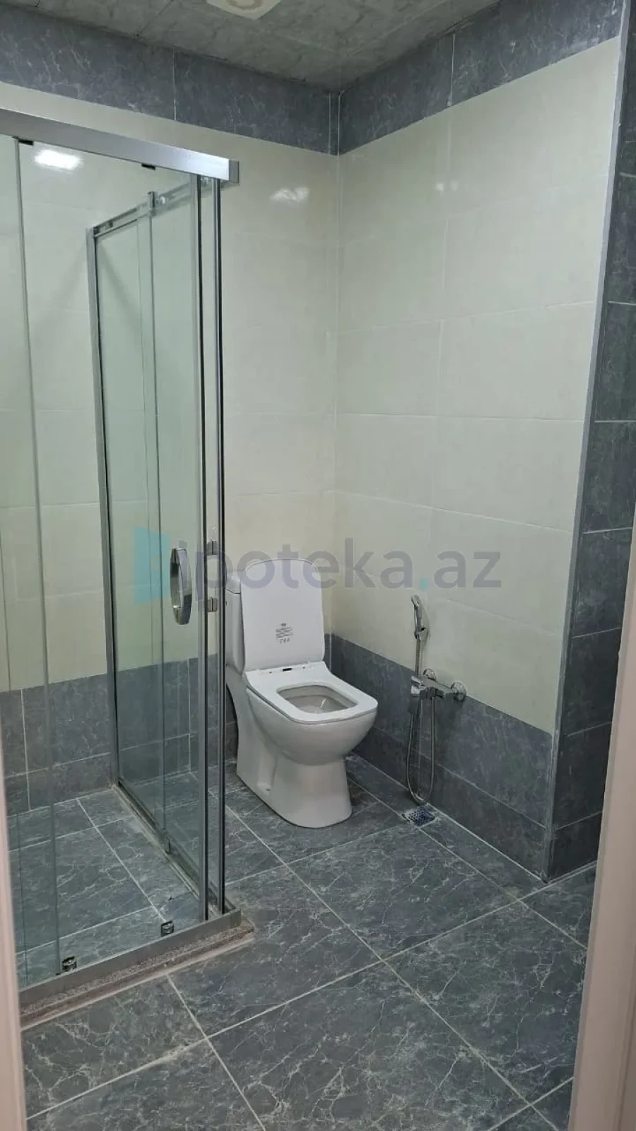 Satılır 3 otaqlı yeni tikili 90 m²