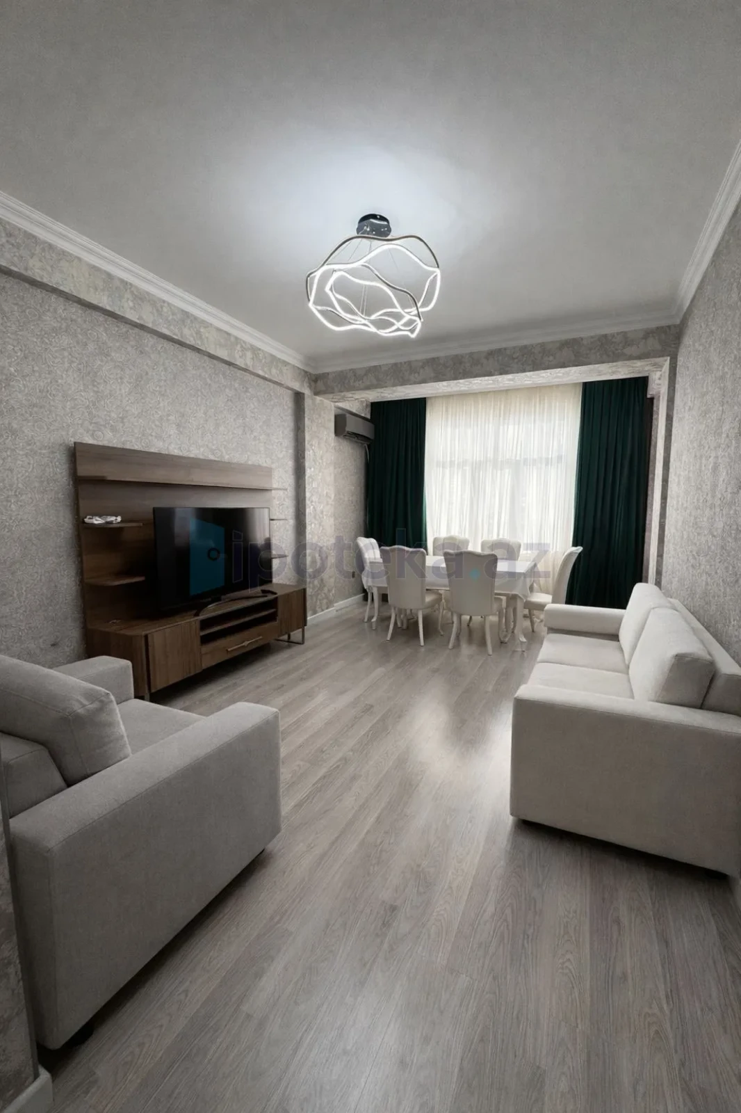 Satılır 2 otaqlı yeni tikili 75 m²