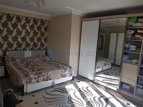 Satılır 5 otaqlı yeni tikili 250 m²
