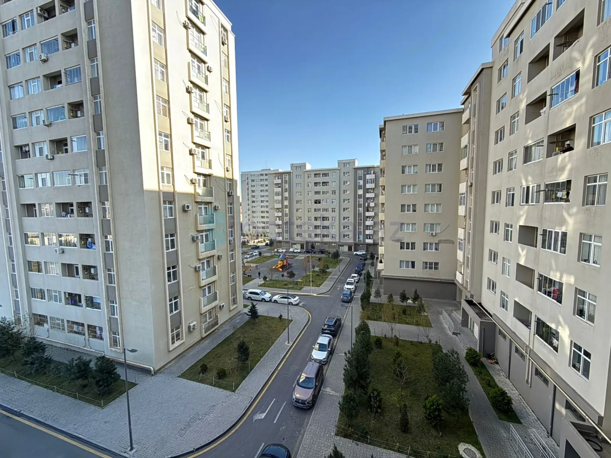 Satılır 3 otaqlı yeni tikili 85 m²