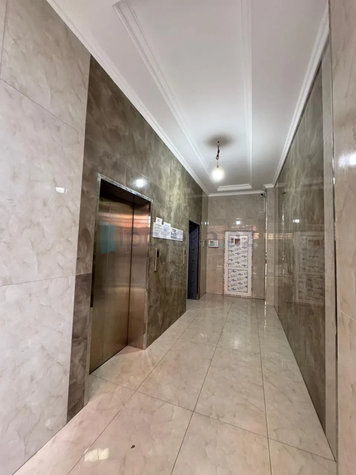 Satılır 2 otaqlı yeni tikili 81 m²