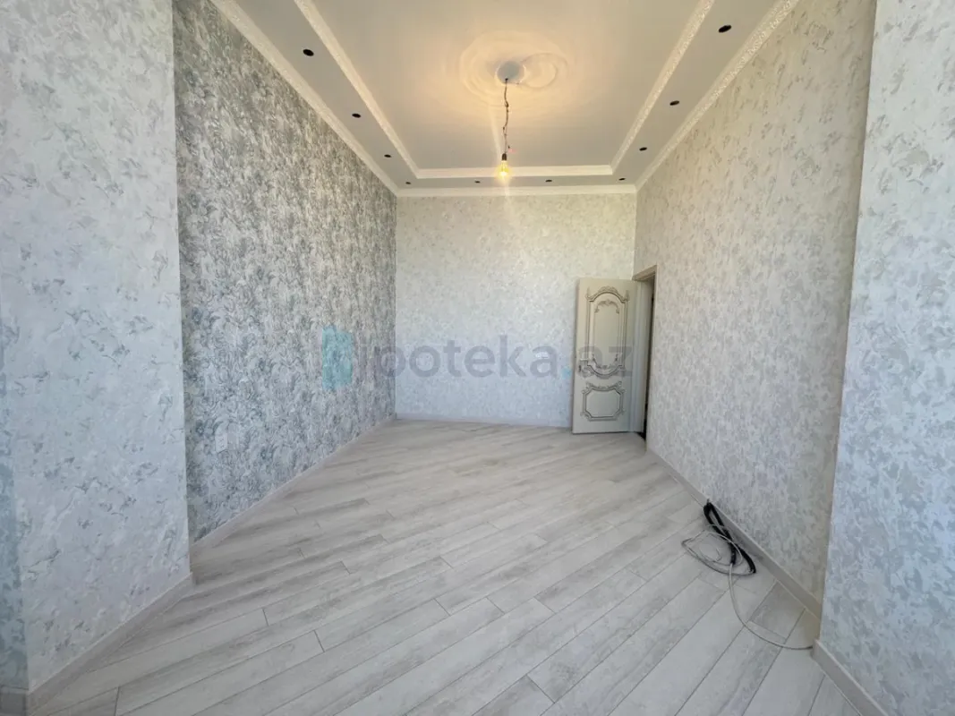 Satılır 2 otaqlı yeni tikili 81 m²