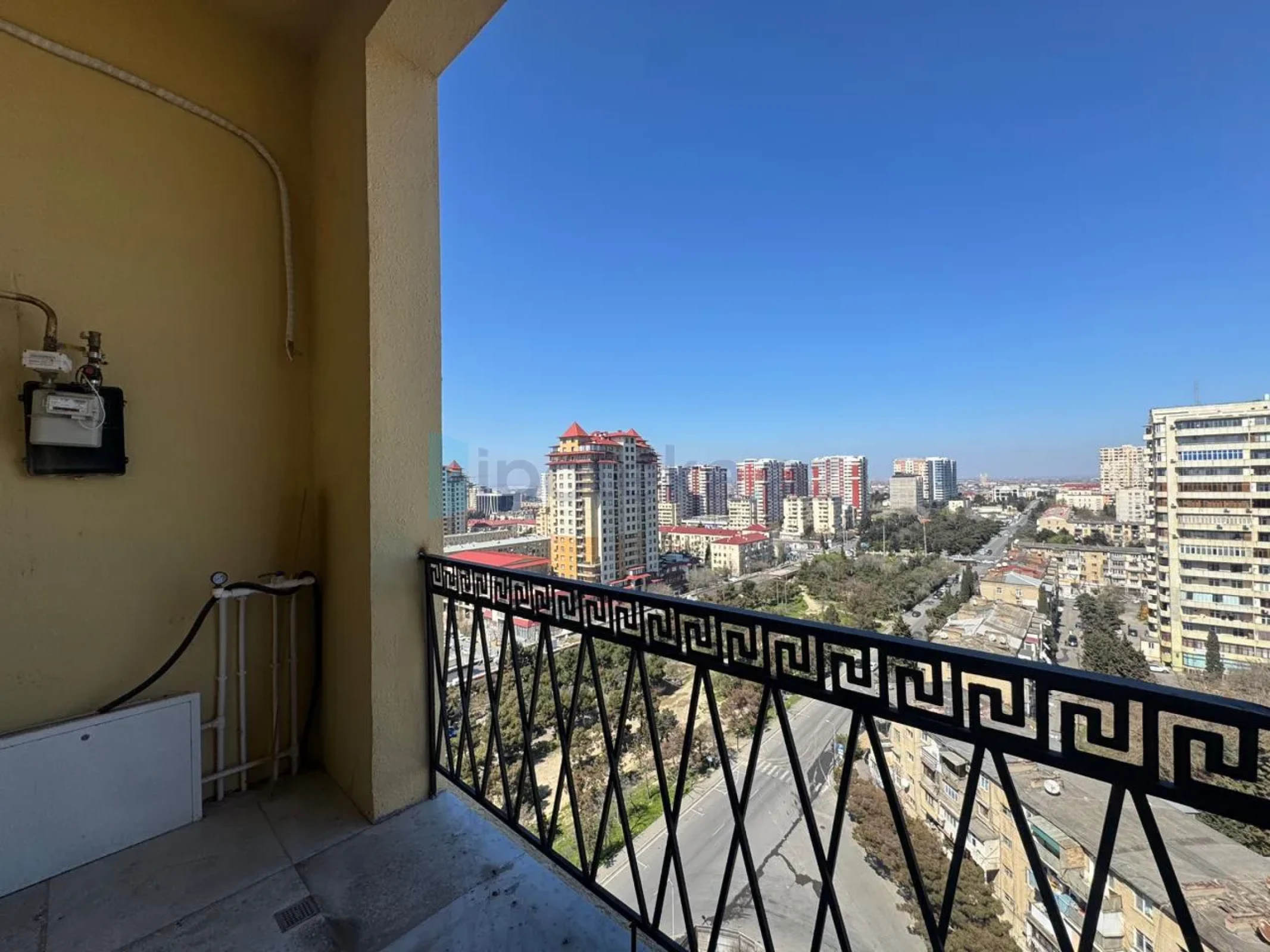 Satılır 2 otaqlı yeni tikili 81 m²