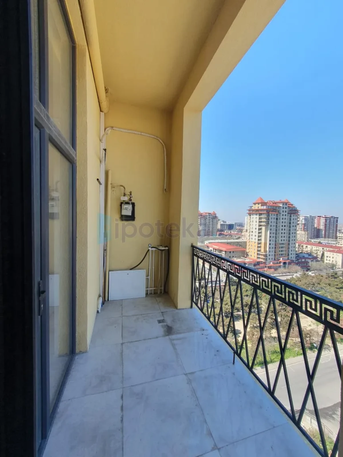 Satılır 2 otaqlı yeni tikili 81 m²