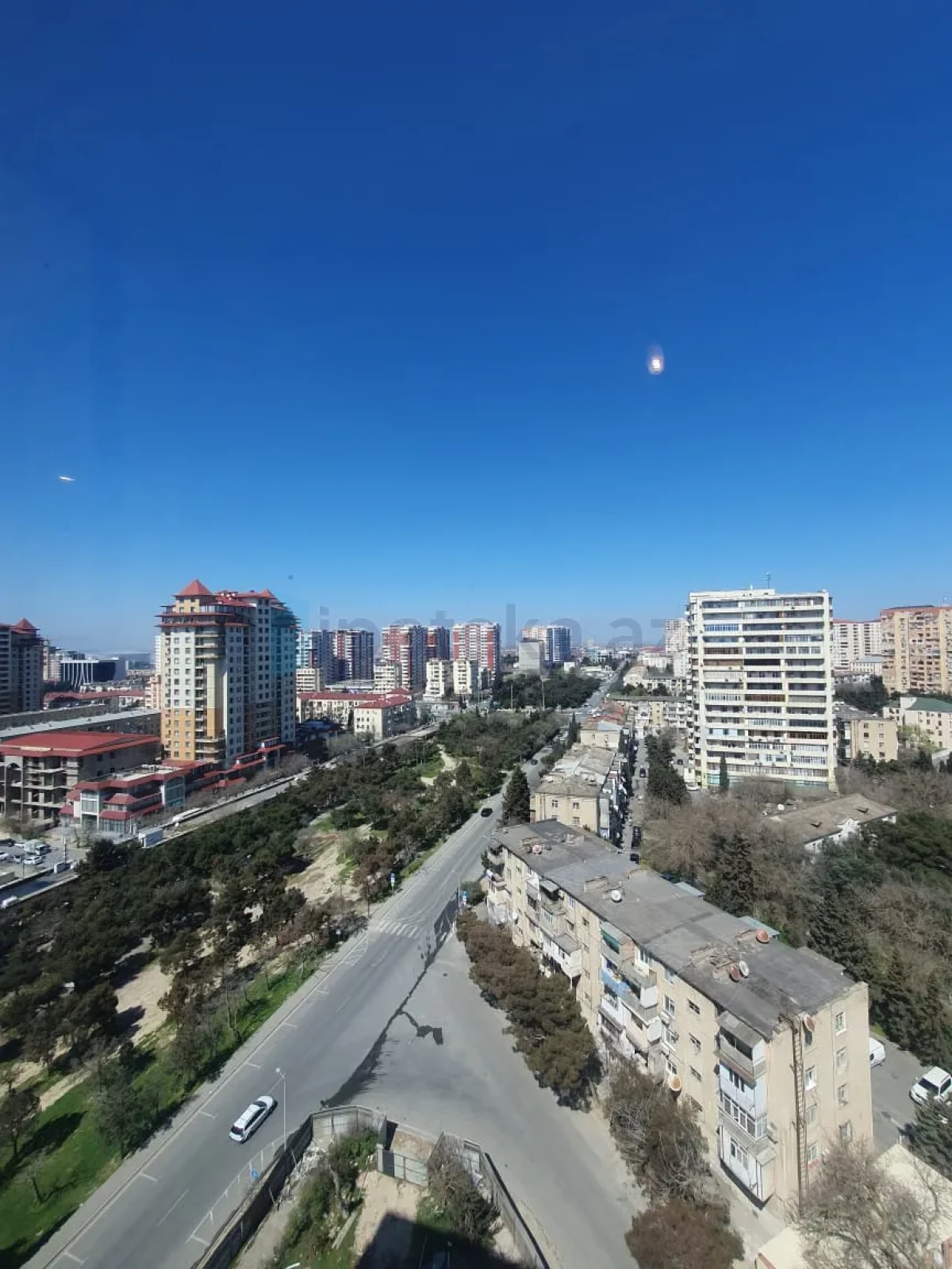 Satılır 2 otaqlı yeni tikili 81 m²