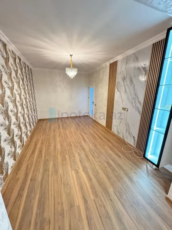 Satılır 3 otaqlı yeni tikili 128 m²