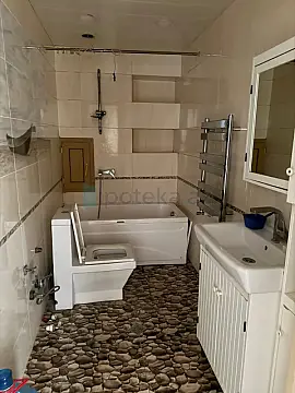 Satılır 3 otaqlı yeni tikili 75 m²
