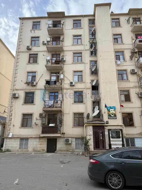 Satılır 3 otaqlı yeni tikili 75 m²