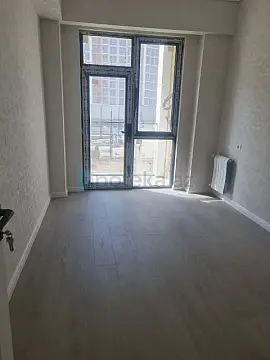 Satılır 3 otaqlı yeni tikili 63 m²