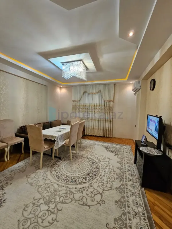 Satılır 3 otaqlı yeni tikili 72 m²