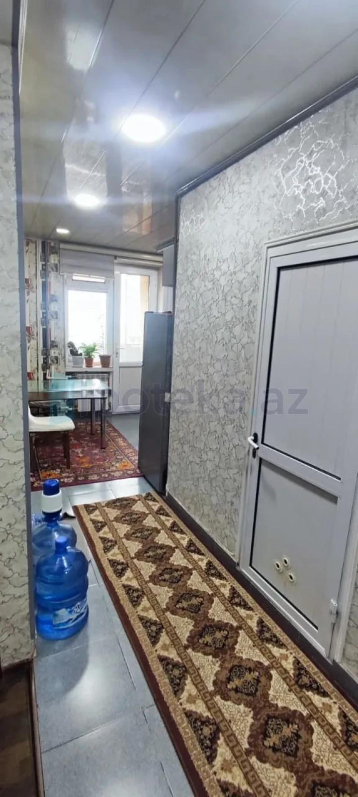 Satılır 3 otaqlı köhnə tikili 67 m²