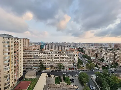 Satılır 2 otaqlı yeni tikili 60 m²