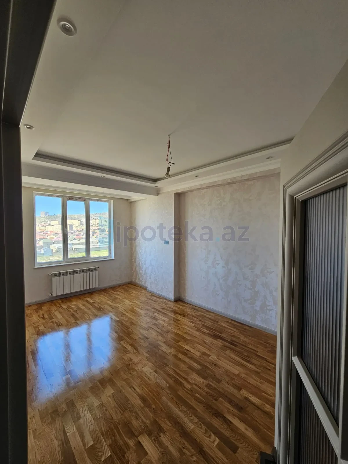 Satılır 2 otaqlı yeni tikili 59.5 m²