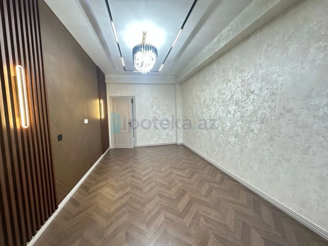 Satılır 2 otaqlı yeni tikili 60 m²
