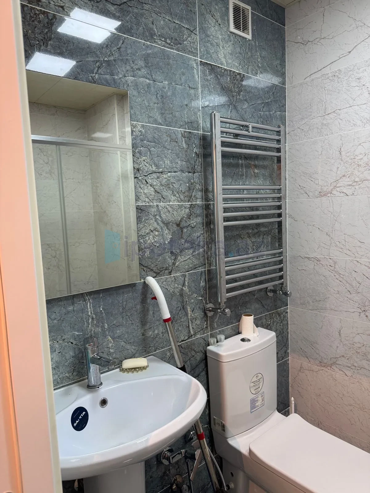 Satılır 2 otaqlı yeni tikili 64 m²