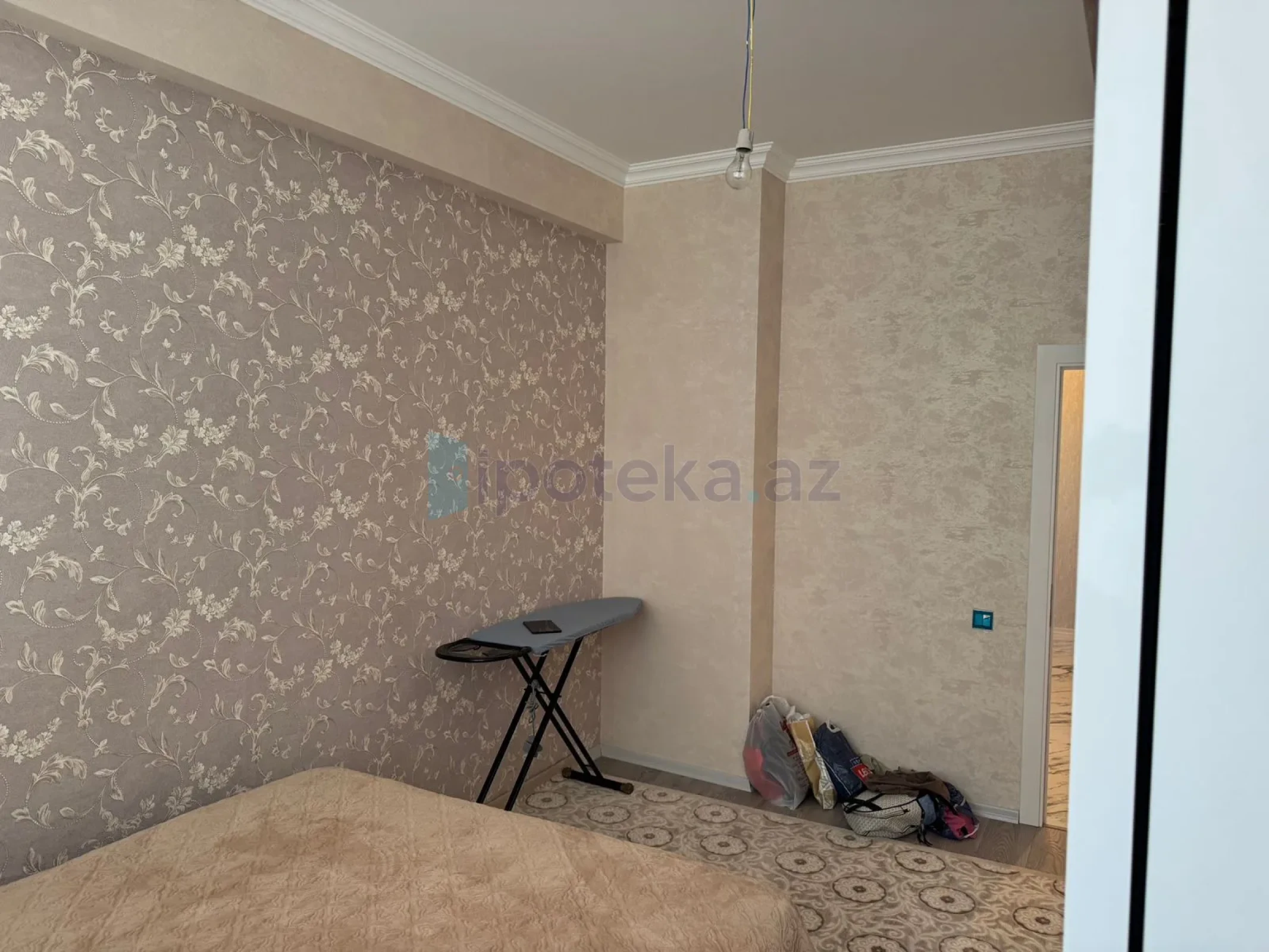 Satılır 2 otaqlı yeni tikili 64 m²