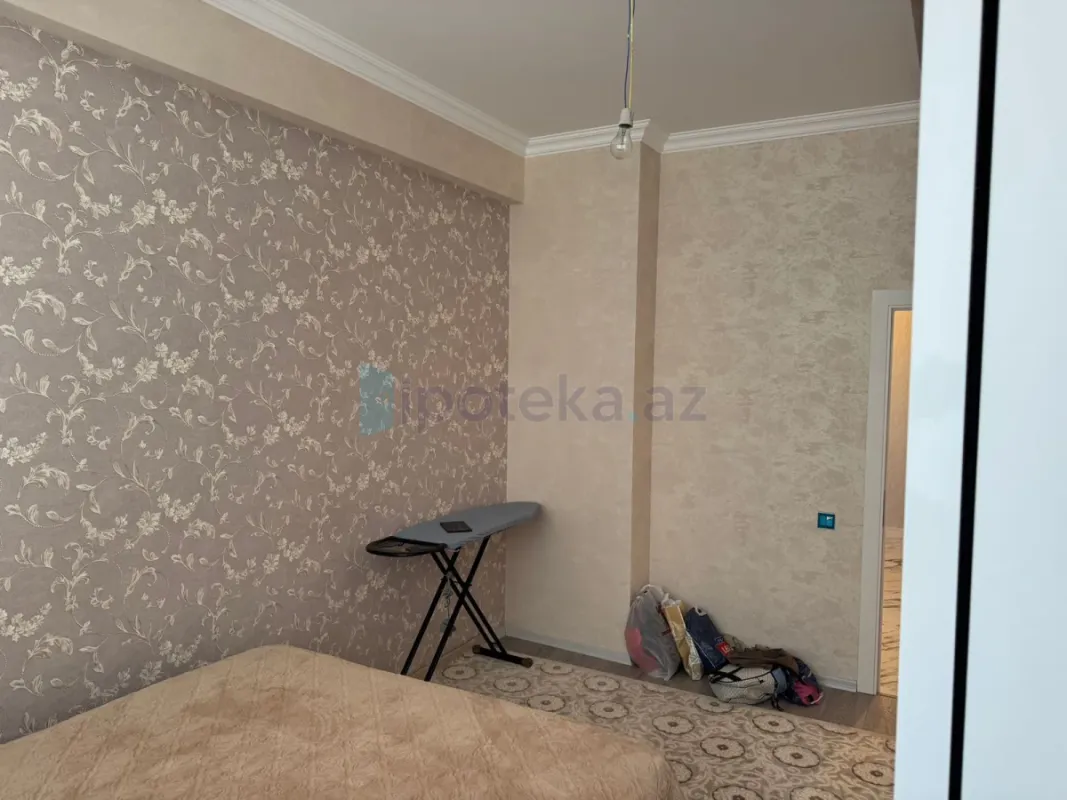 Satılır 2 otaqlı yeni tikili 64 m²