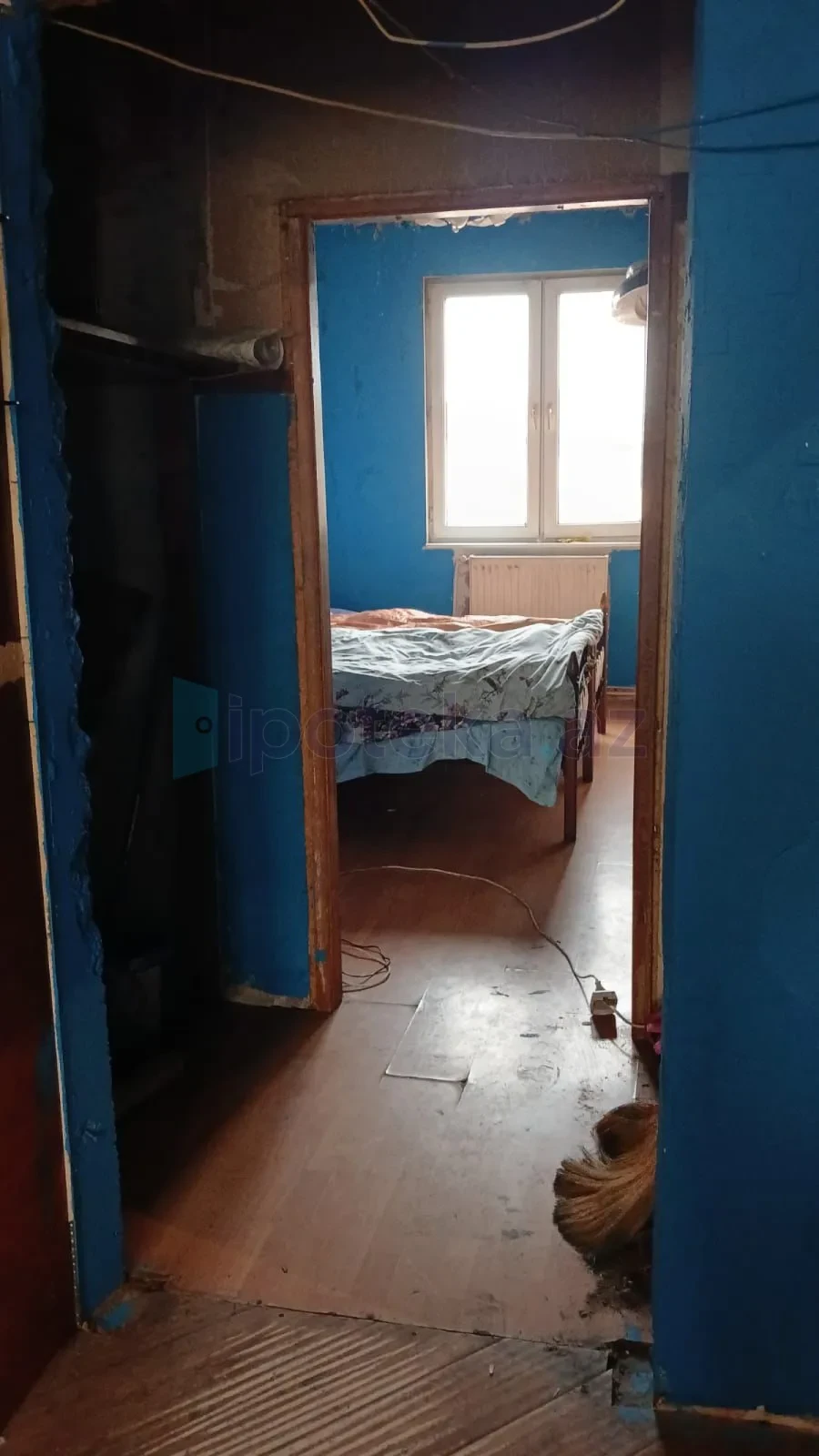 Satılır 3 otaqlı köhnə tikili 57 m²