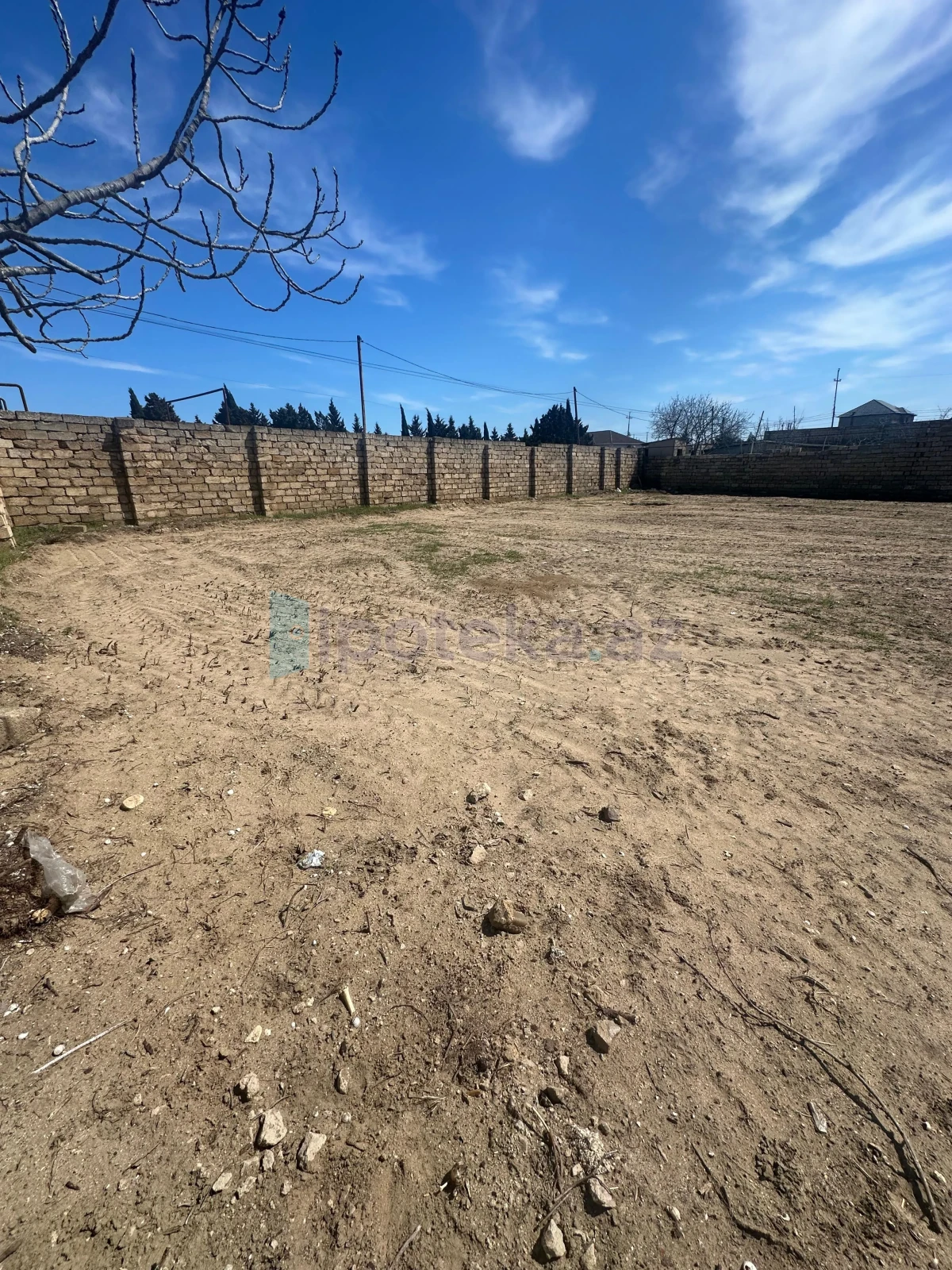 Satılır torpaq sahəsi 12 m²