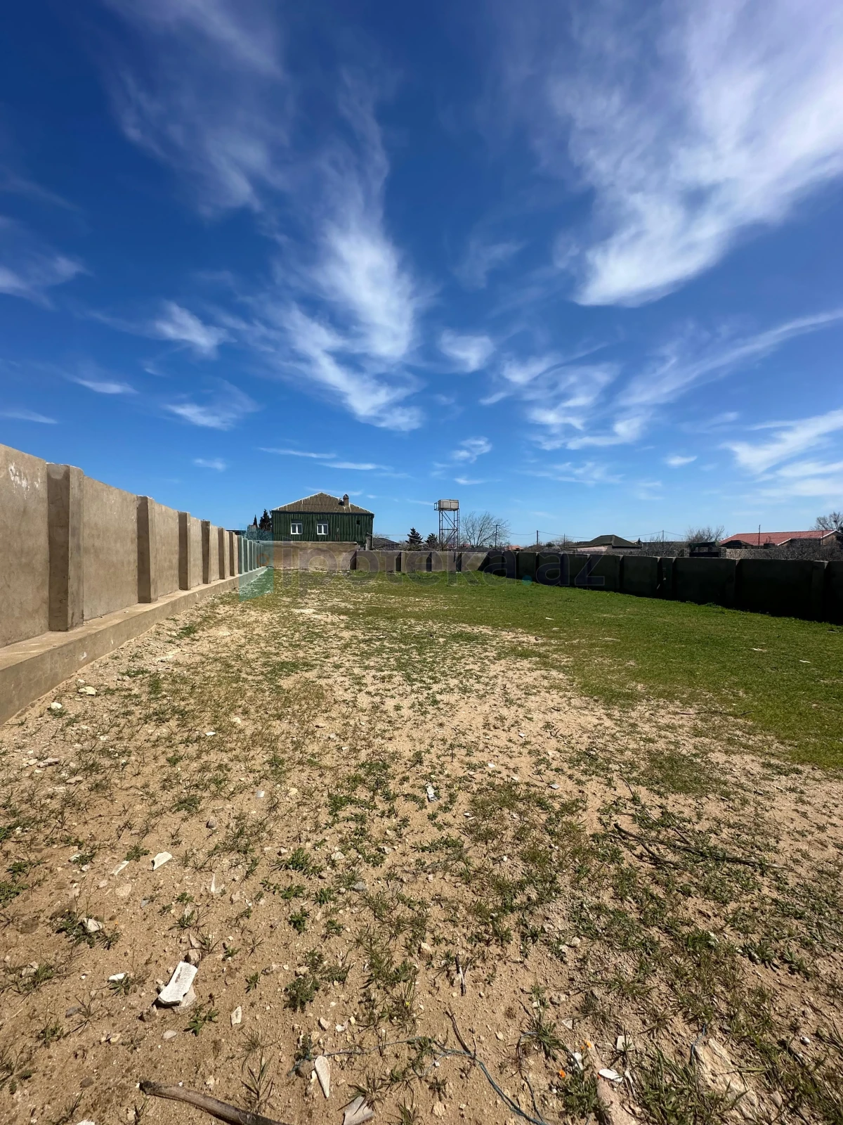 Satılır torpaq sahəsi 12 m²