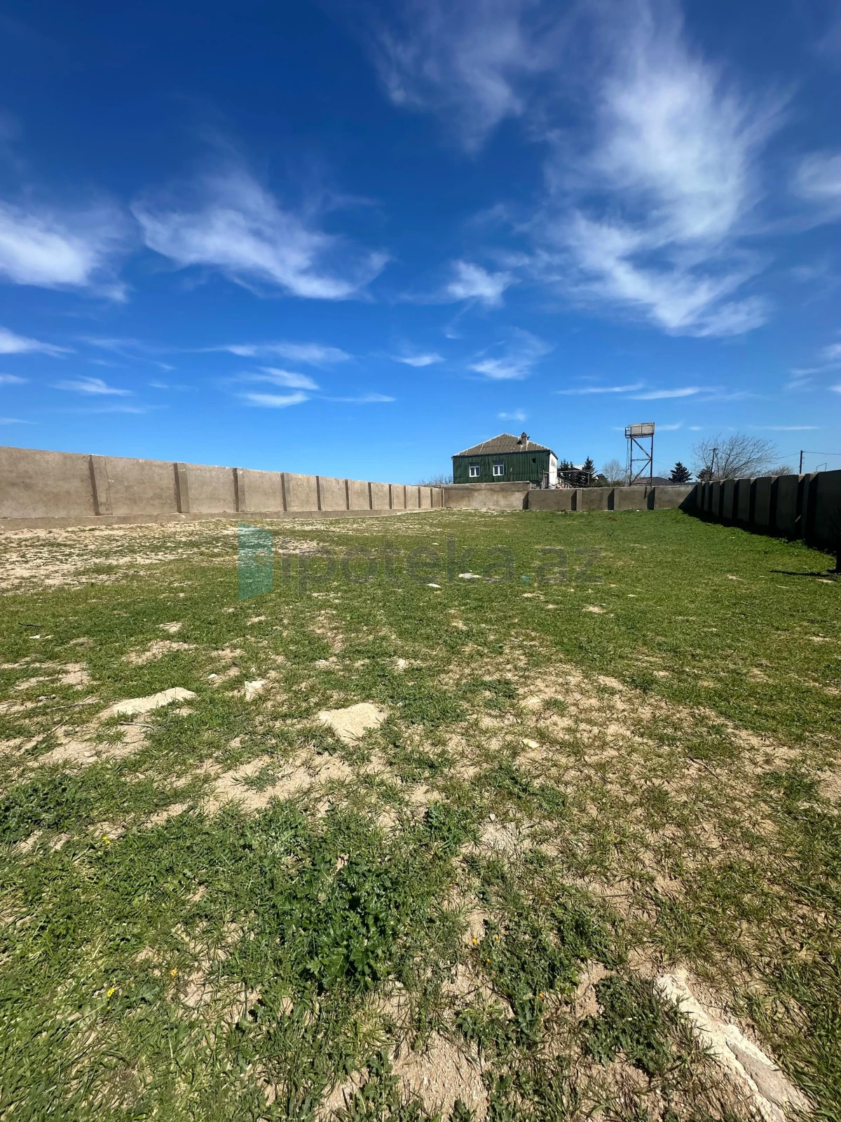 Satılır torpaq sahəsi 12 m²