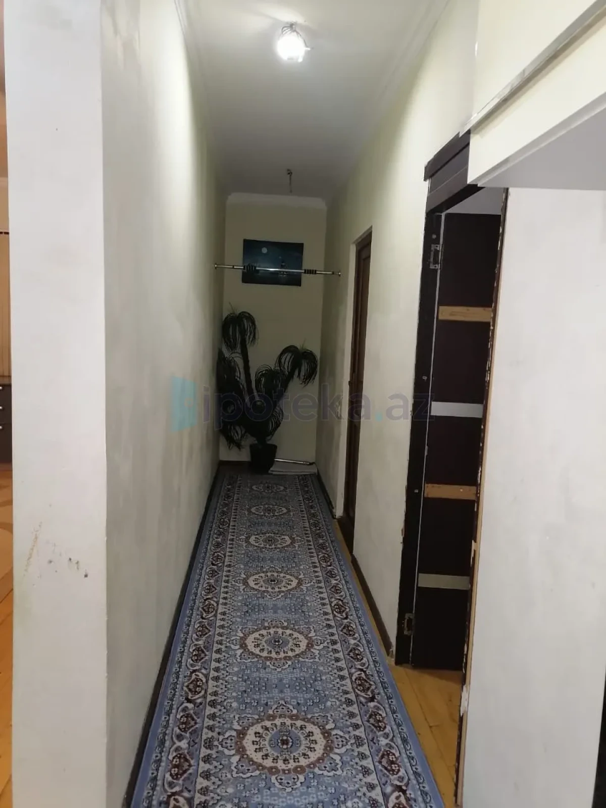 Satılır 6 otaqlı həyət evi 202 m²