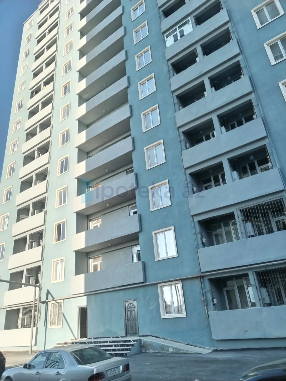 Satılır 2 otaqlı yeni tikili 74 m²