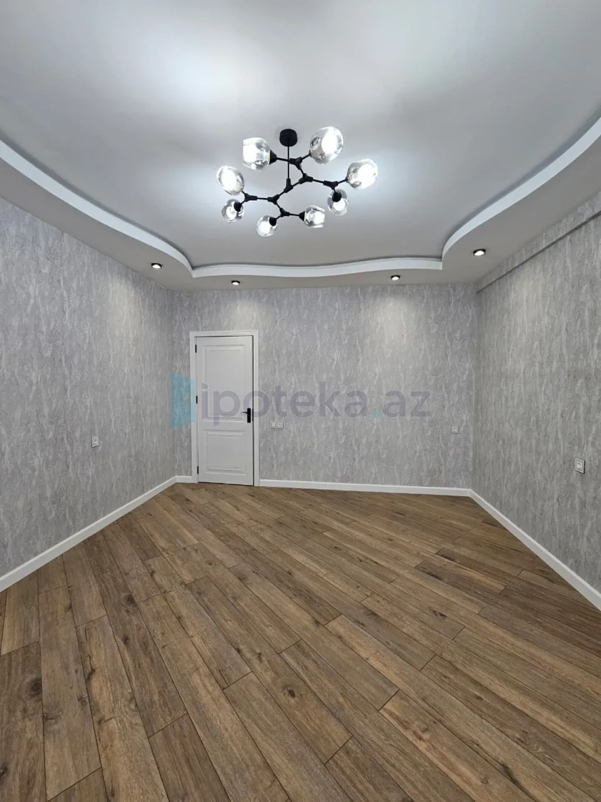 Satılır 4 otaqlı yeni tikili 170 m²