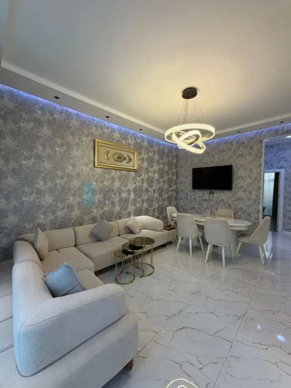 Satılır 3 otaqlı mənzil 100 m²