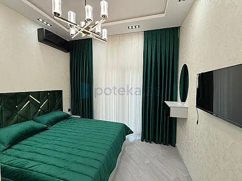 Satılır 2 otaqlı yeni tikili 55 m²