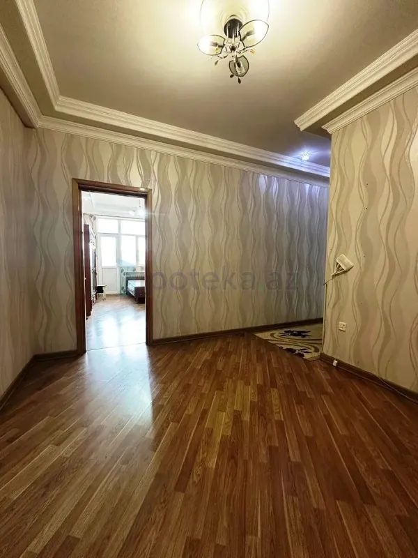 Satılır 3 otaqlı yeni tikili 125 m²