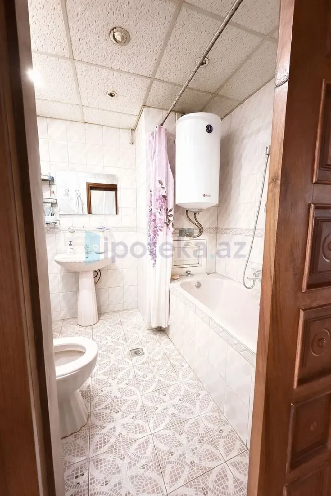 Satılır 3 otaqlı köhnə tikili 95 m²