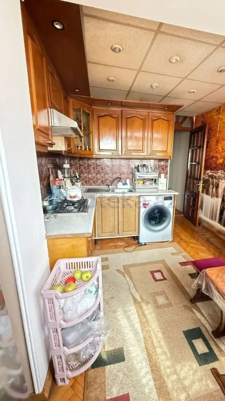 Satılır 3 otaqlı köhnə tikili 95 m²