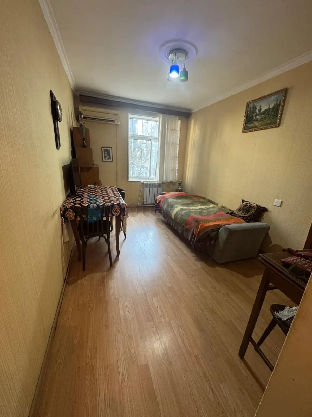 Satılır 1 otaqlı köhnə tikili 29 m²